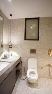 Bathroom Image of 880 Sq.ft 2 BHK Apartment / Flat for sale in Roswalt Raya, Chembur Mumbai for Rs. 24500000