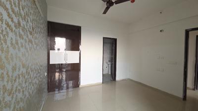 Bedroom Image of 910 Sq.ft 2.5 BHK Apartment / Flat for sale in Prateek Grand City, Siddharth Vihar Ghaziabad for Rs. 11100000