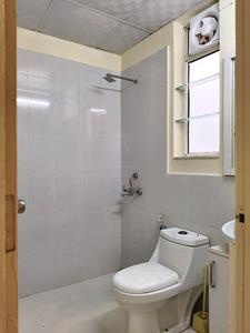 Common Bathroom Image of 750 Sq.ft 2 BHK Apartment / Flat for sale in Pyramid Urban Homes, Sector 70A Gurgaon for Rs. 6900000