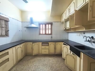 Kitchen Image of 1850 Sq.ft 3 BHK Builder Floor for rent in JP Nagar Bengaluru for Rs. 60000