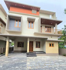 Image of 1600 Sq.ft 3 BHK Independent House for sale in Pukkattupady, Kochi for Rs. 6700000