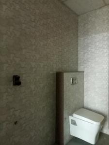 Common Bathroom Image of 1090 Sq.ft 2 BHK Apartment / Flat for sale in Indiabulls Greens, Panvel Navi Mumbai for Rs. 6800000