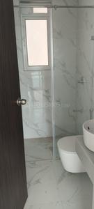 Bathroom Image of 1700 Sq.ft 4.5 BHK Apartment / Flat for sale in Aurum Q Residences, Ghansoli Navi Mumbai for Rs. 43000000