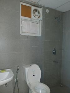 Common Bathroom Image of 1091 Sq.ft 3 BHK Builder Floor for rent in Signature Global City 92, Sector 92 Gurgaon for Rs. 26000