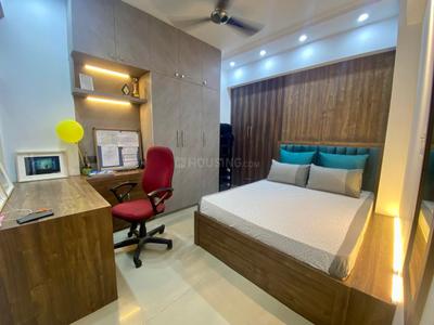 Bedroom Image of 1650 Sq.ft 3 BHK Apartment / Flat for sale in Panchsheel Wellington, Crossings Republik Ghaziabad for Rs. 11000000