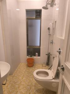 Bathroom Image of 1800 Sq.ft 3 BHK Apartment / Flat for rent in Raheja Acropolis, Chembur Mumbai for Rs. 170000