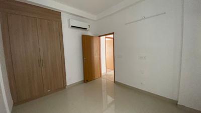 Bedroom Image of 2700 Sq.ft 4.5 BHK Builder Floor for sale in SS Linden Residential Floors by SS Group, Sector 84 Gurgaon for Rs. 30000000