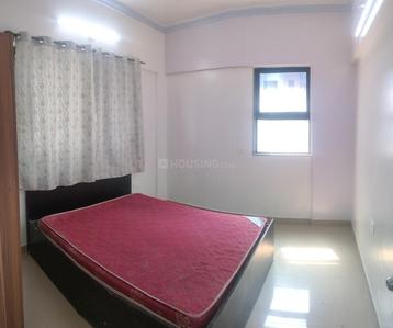 Bedroom Image of 980 Sq.ft 2 BHK Apartment / Flat for rent in Magarpatta Iris, Magarpatta City Pune for Rs. 40000