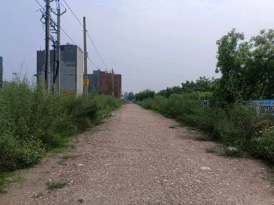 Image of 120 Sq.ft Residential Plot / Land for sale in Rohini Sector 28, New Delhi for Rs. 32000000