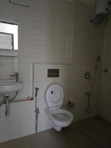 Common Bathroom Image of 1340 Sq.ft 3.5 BHK Apartment / Flat for rent in Hubtown Rising City, Ramabai Ambedkar Nagar Mumbai for Rs. 95000
