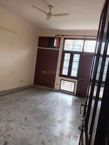 Bedroom Image of 3000 Sq.ft 6 BHK Villa for rent in Greenwoods Society, Omega IV Greater Noida for Rs. 70000