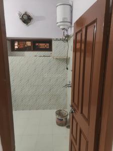 Bathroom Image of 2700 Sq.ft 2 BHK Builder Floor for rent in Makadwali Ajmer for Rs. 16000
