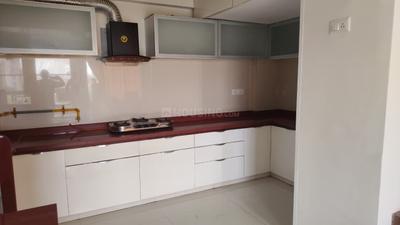 Kitchen Image of 2457 Sq.ft 3 BHK Apartment / Flat for rent in Motera Ahmedabad for Rs. 35000