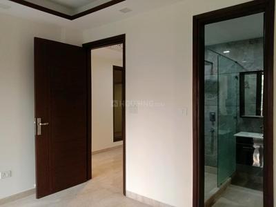 Bedroom Image of 2400 Sq.ft 3 BHK Builder Floor for rent in Greater Kailash New Delhi for Rs. 182000