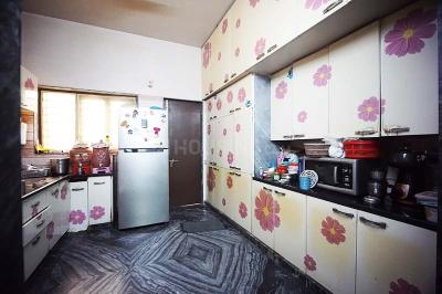 Kitchen Image of 3330 Sq.ft 5 BHK Independent House for sale in Naranpura Ahmedabad for Rs. 27500000