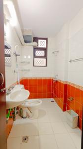 Image of 2170 Sq.ft 4 BHK Apartment / Flat for rent in Express Garden, Indirapuram, Ghaziabad for Rs. 40000