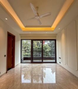 Bedroom Image of 14999 Sq.ft 5 BHK Duplex for sale in Model Town New Delhi for Rs. 200000000