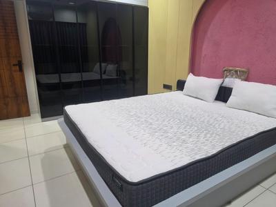 Bedroom Image of 900 Sq.ft 2 BHK Apartment / Flat for rent in Shree Narayan Exotica, Memnagar Ahmedabad for Rs. 45000