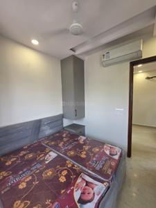 Bedroom Image of 600 Sq.ft 1 BHK Builder Floor for rent in Rajouri Garden New Delhi for Rs. 21000