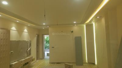 Living Room Image of 1350 Sq.ft 3 BHK Builder Floor for sale in Pitampura New Delhi for Rs. 36000000
