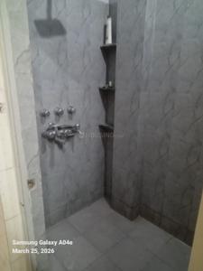 Bathroom Image of 850 Sq.ft 2 BHK Builder Floor for rent in Janakpuri New Delhi for Rs. 23000