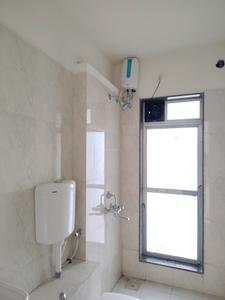 Common Bathroom Image of 690 Sq.ft 1 BHK Apartment / Flat for rent in Puraniks City Reserva Phase 1, Thane West Thane for Rs. 17050