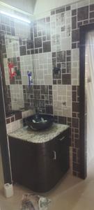 Bathroom Image of 1250 Sq.ft 2 BHK Apartment / Flat for rent in Kopar Khairane Navi Mumbai for Rs. 70000