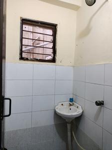 Common Bathroom One Image of 450 Sq.ft 1 BHK Apartment / Flat for sale in Sector 23B Dwarka New Delhi for Rs. 6400000
