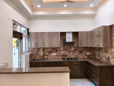 Kitchen Image of 2400 Sq.ft 3 BHK Builder Floor for rent in Sector 43 Gurgaon for Rs. 120000