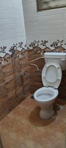 Bathroom Image of 1150 Sq.ft 2 BHK Builder Floor for rent in Suthanthira Ponvizha Nagar Vellore for Rs. 18000