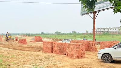 Image of 1350 Sq.ft Residential Plot / Land for sale in Vrindaban Bangar, Vrindavan for Rs. 8250000