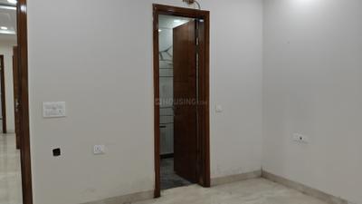 Bedroom Image of 1440 Sq.ft 3 BHK Builder Floor for sale in Sarvdharm RWA, Mukherjee Nagar New Delhi for Rs. 21500000