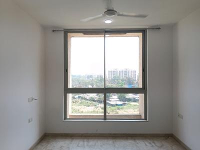 Living Room Image of 670 Sq.ft 1.5 BHK Apartment / Flat for sale in Dosti West County Oak, Thane West Thane for Rs. 10000000