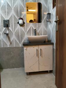 Bedroom Two Image of 1200 Sq.ft 4 BHK Builder Floor for rent in Sector 14 Gurgaon for Rs. 55000