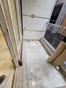 Balcony Image of 1280 Sq.ft 3 BHK Builder Floor for sale in Laxmi Nagar New Delhi for Rs. 12000000
