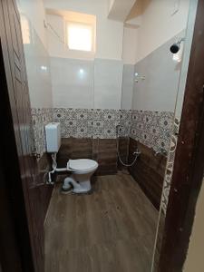 Bathroom Image of 900 Sq.ft 2 BHK Builder Floor for rent in Ameenpur Sangareddy for Rs. 13000