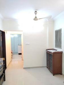 Hall Image of 1000 Sq.ft 2 BHK Apartment / Flat for rent in Gayatri Darshan, Kandivali East Mumbai for Rs. 55000