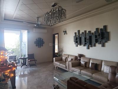 Hall Image of 2000 Sq.ft 4 BHK Apartment / Flat for sale in Millenium One, Aundh Pune for Rs. 55000000