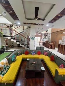 Living Room Image of 3300 Sq.ft 4 BHK Villa for sale in Pipliyahana Indore for Rs. 35000000