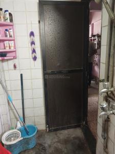 Bathroom Image of 650 Sq.ft 2.5 BHK Apartment / Flat for rent in Vashi Navi Mumbai for Rs. 45000