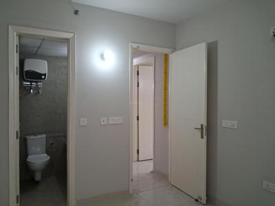 Bedroom Image of 1404 Sq.ft 3 BHK Apartment / Flat for sale in Eldeco Live By The Greens Phase 1, Sector 150 Noida for Rs. 16500000