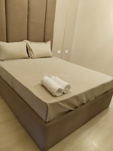 Bedroom Image of 1380 Sq.ft 2 BHK Apartment / Flat for rent in Supertech Supernova, Sector 94 Noida for Rs. 65000