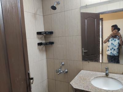 Image of 1220 Sq.ft 2.5 BHK Apartment / Flat for rent in Lotus Panache Island Phase 2, Sector 110, Noida for Rs. 40000