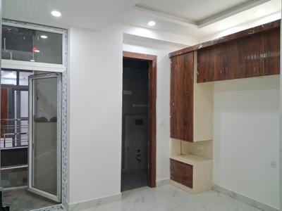 Bedroom Image of 1450 Sq.ft 3 BHK Apartment / Flat for sale in Capital Metro Height, Sector 72 Noida for Rs. 4950000