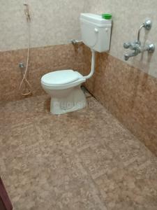 Bathroom Image of 640 Sq.ft 1 BHK Independent House for rent in Saravanampatty Coimbatore for Rs. 12000