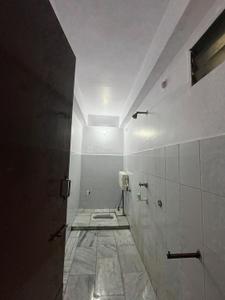Bathroom Image of 850 Sq.ft 3 BHK Apartment / Flat for sale in Doranda Ranchi for Rs. 5500000