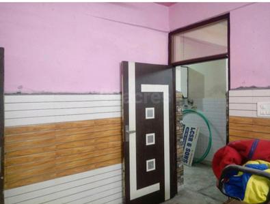 Bedroom Image of 450 Sq.ft 2 BHK Builder Floor for sale in Uttam Nagar New Delhi for Rs. 2200000