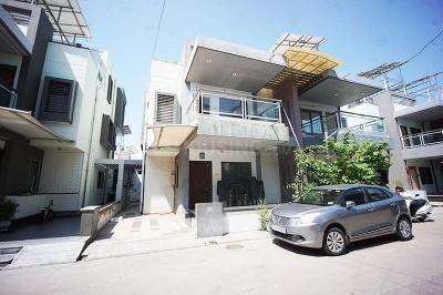 Building Image of 2430 Sq.ft 4 BHK Independent House for sale in Nava Naroda Ahmedabad for Rs. 32000000