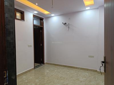 Bedroom Image of 900 Sq.ft 3 BHK Builder Floor for sale in Govindpuri Extension New Delhi for Rs. 9000000
