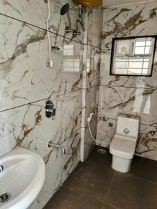 Bathroom Image of 550 Sq.ft 1 BHK Independent House for rent in Harlur Bengaluru for Rs. 22000